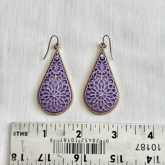 Purple Tear Drop Filigree Earrings Rhinestones Gold Toned Metal From Costume - Picture 1 of 4